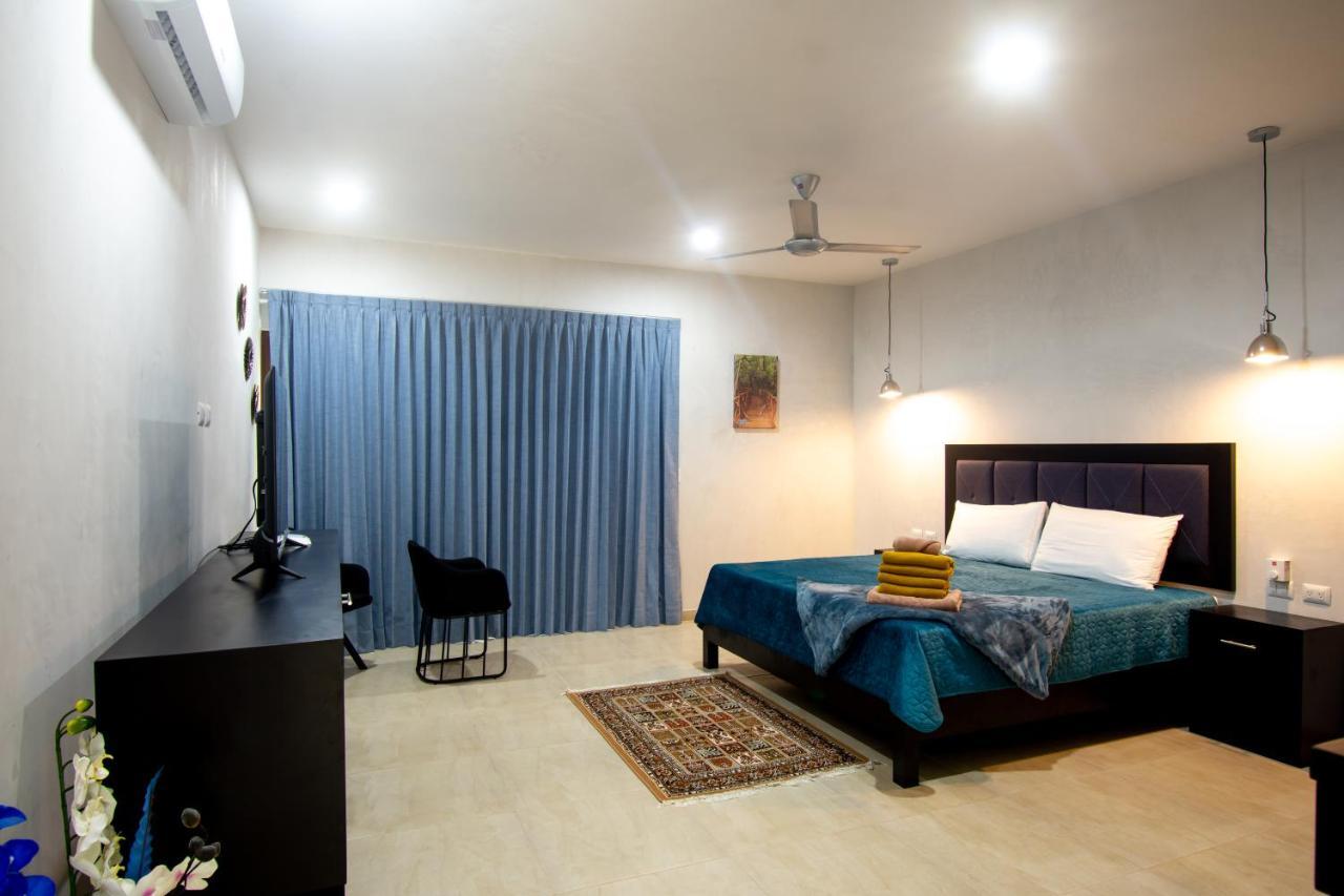 Hotel Casa Tortuga Tulum - Cenotes Park Inclusive 外观 照片 A bedroom in a hotel