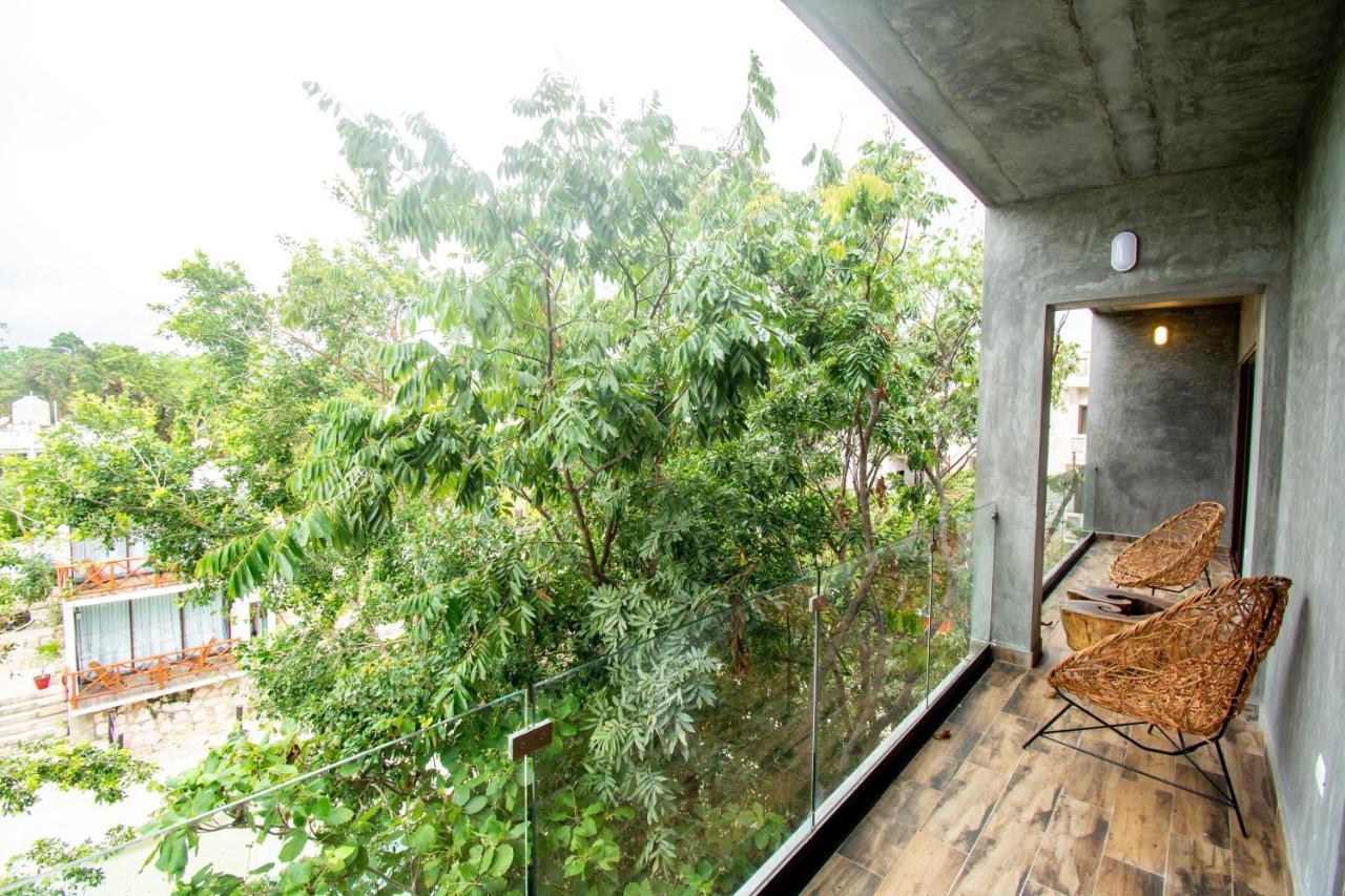 Hotel Casa Tortuga Tulum - Cenotes Park Inclusive 外观 照片 View from the balcony of the house