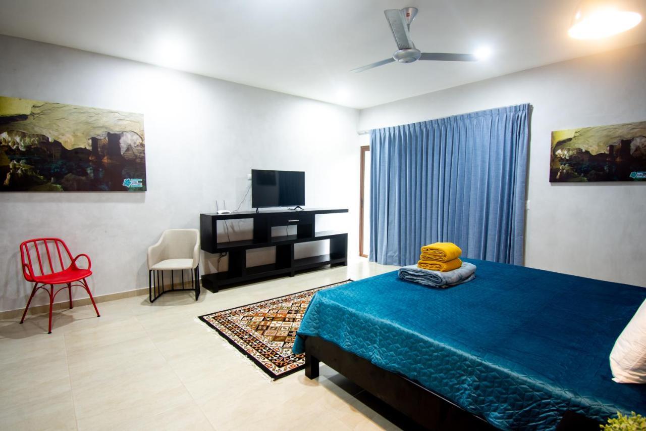 Hotel Casa Tortuga Tulum - Cenotes Park Inclusive 外观 照片 A bedroom in a house in India