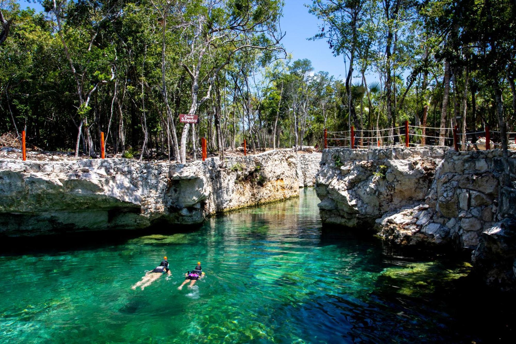 Hotel Casa Tortuga Tulum - Cenotes Park Inclusive 外观 照片 Cenote in Quintana Roo, Mexico